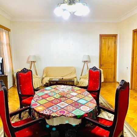 Guesthouse Zedafoni زيستافوني المظهر الخارجي الصورة