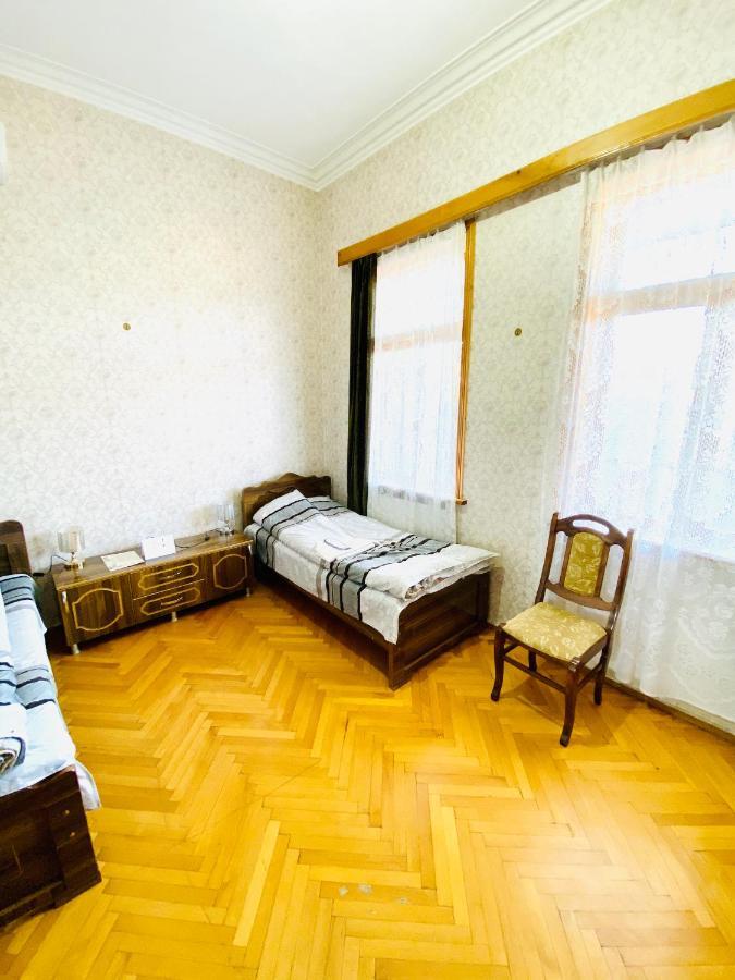 Guesthouse Zedafoni زيستافوني المظهر الخارجي الصورة